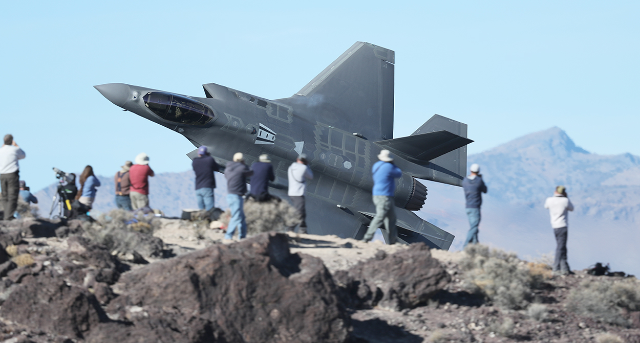 Bizar spectaculaire foto van KLu F-35A