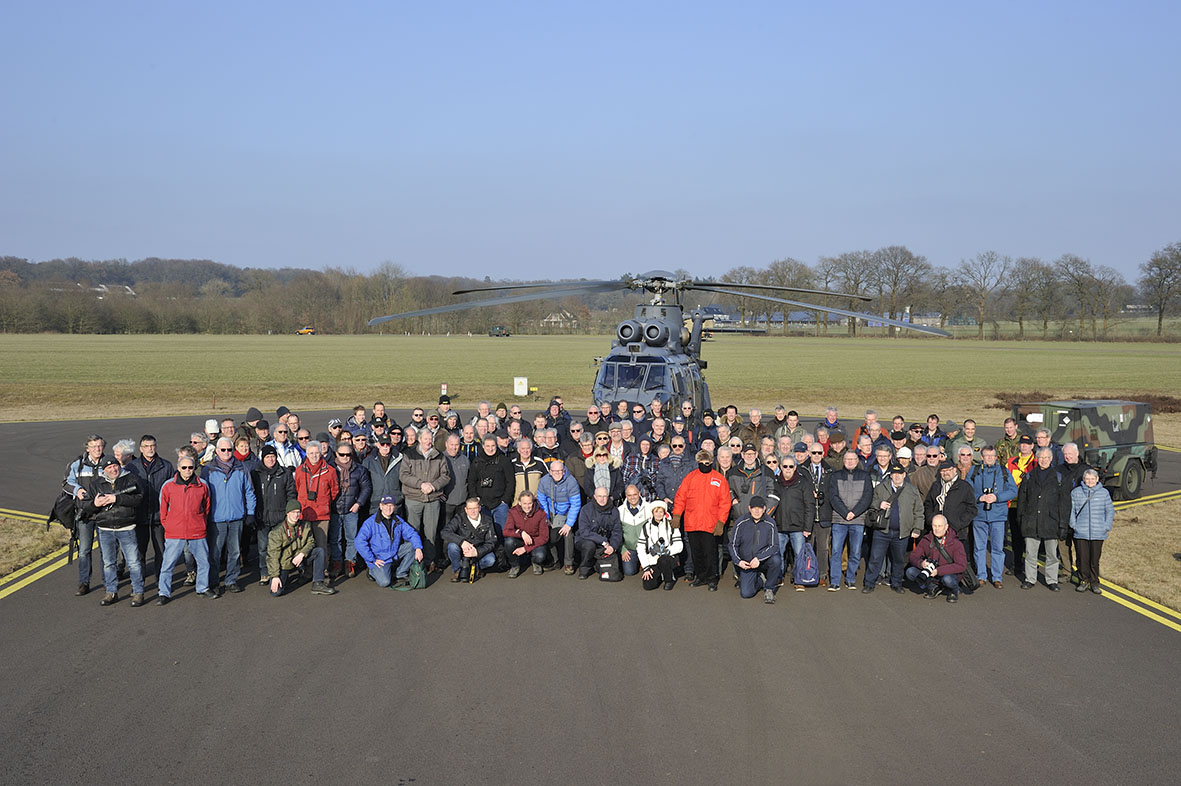 Ambassadeurs bezoeken DHC-oefening