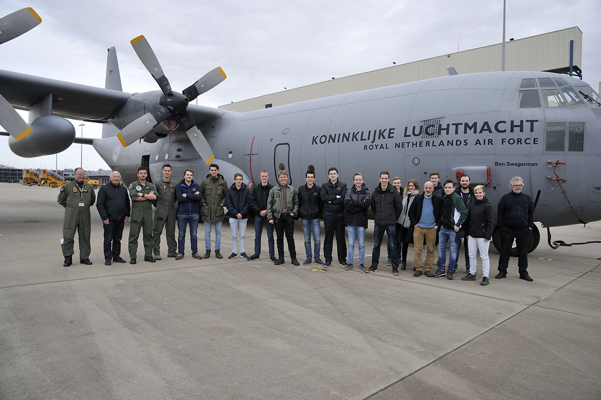 Op excursie met de Netherlands Air Cadets naar de Vliegbasis Eindhoven
